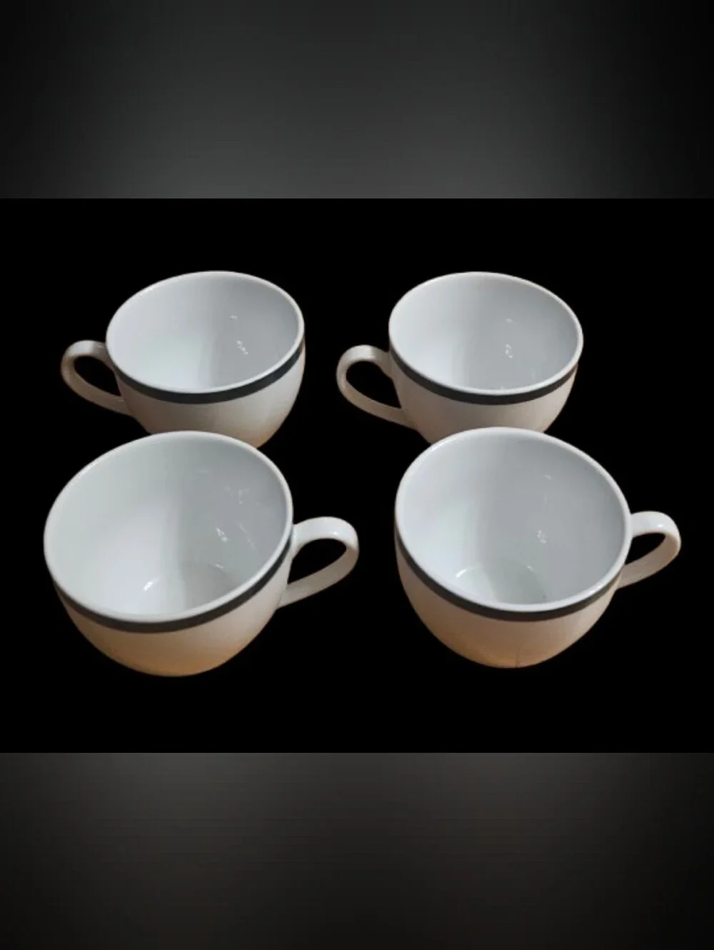 *Williams Sonoma Brasserie Cups & Saucers Green trim Set of 4